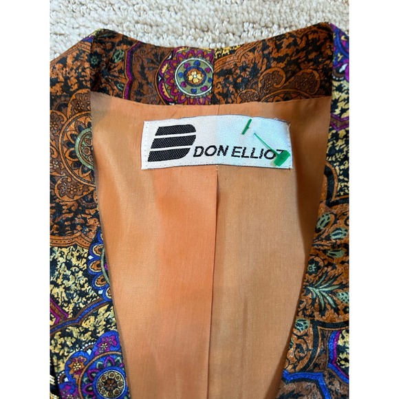 Vintage Don Elliot Skirt Suit Textured Trim and Buttons Size 8 - Picture 5 of 6